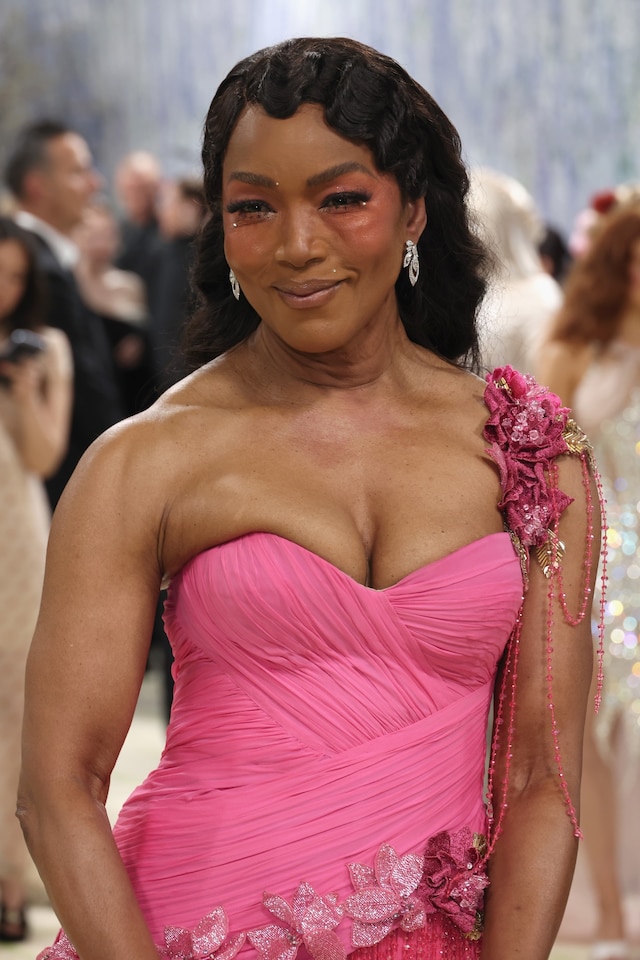 Met Gala 2026: Every beauty look you need to see 18