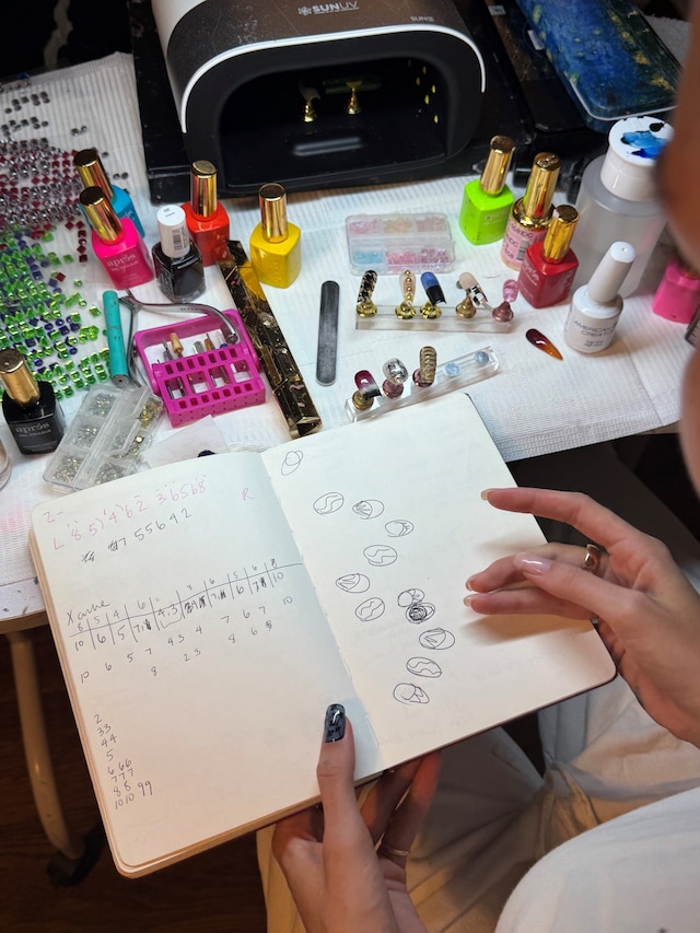 BTS of Euphoria’s nails with Caroline Cotten 11