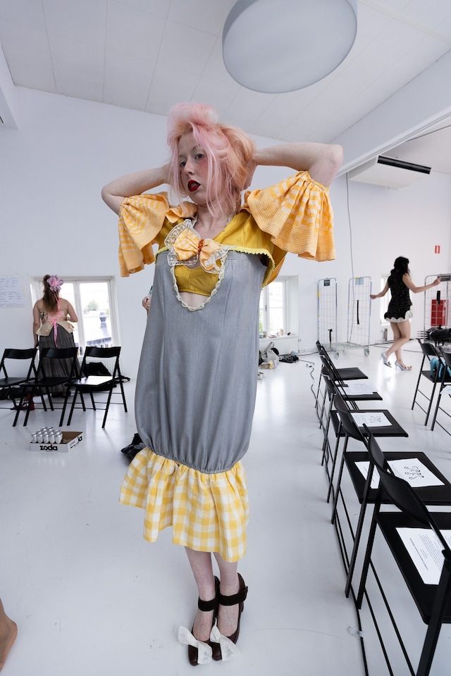 LLL SS27 – Backstage 1