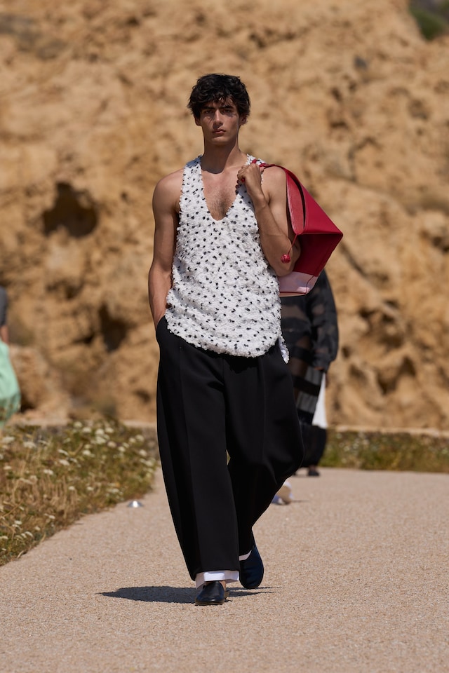 Jacquemus SS27 32