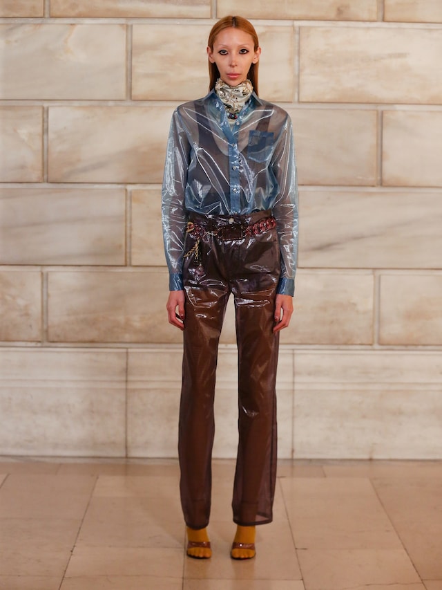 LOOK 3 - ISSA 2