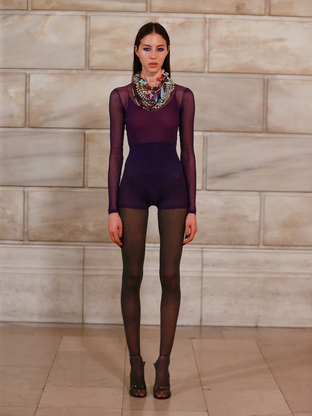 LOOK 25 - MIKA 24