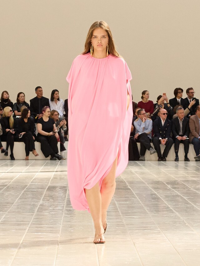Balenciaga SS27 24