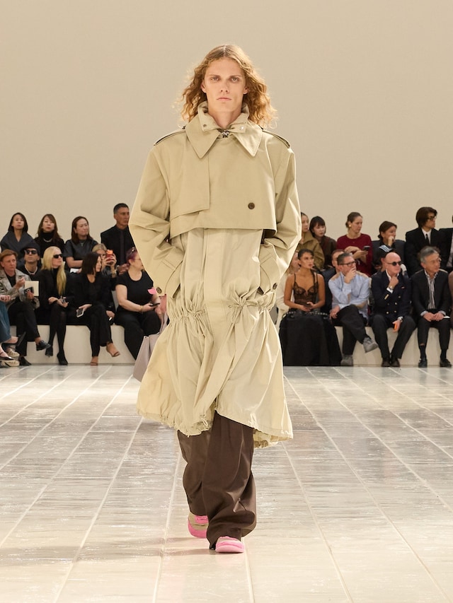 Balenciaga SS27 25