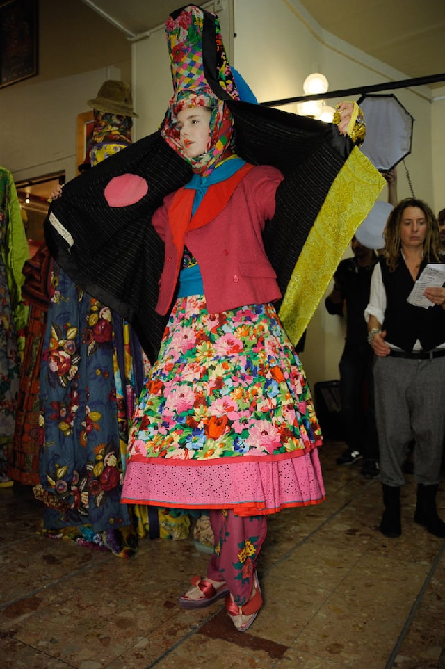 Image 0