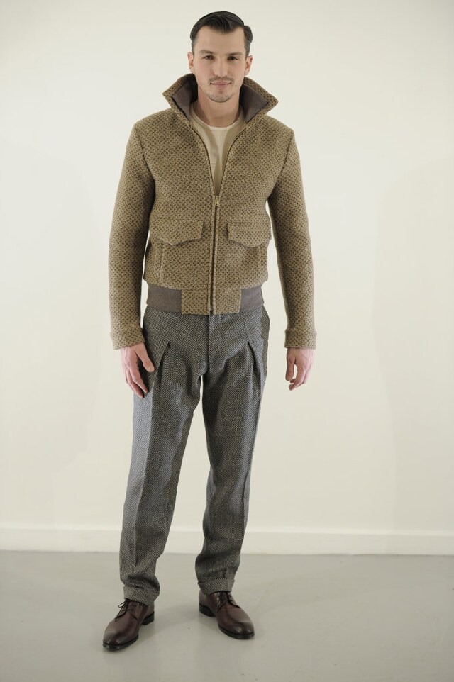Image 0