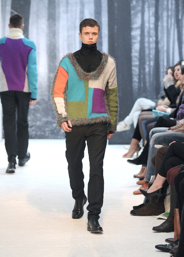 Image 0