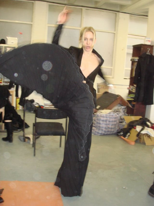 Image 0