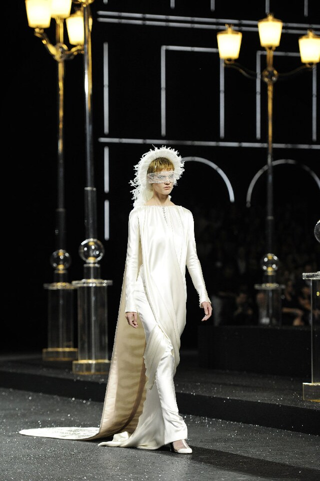 Image 0