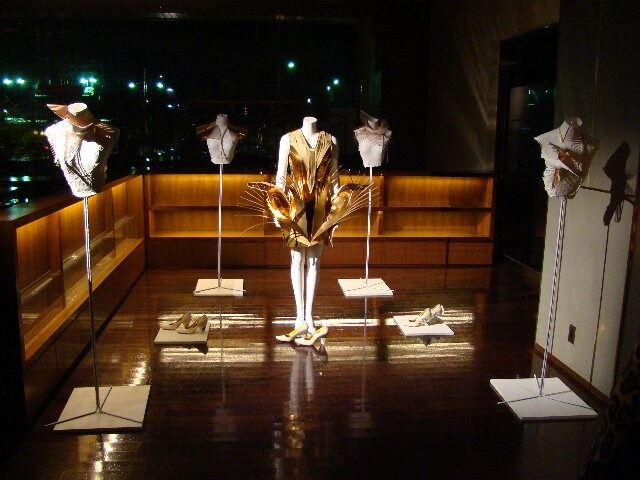 Image 0