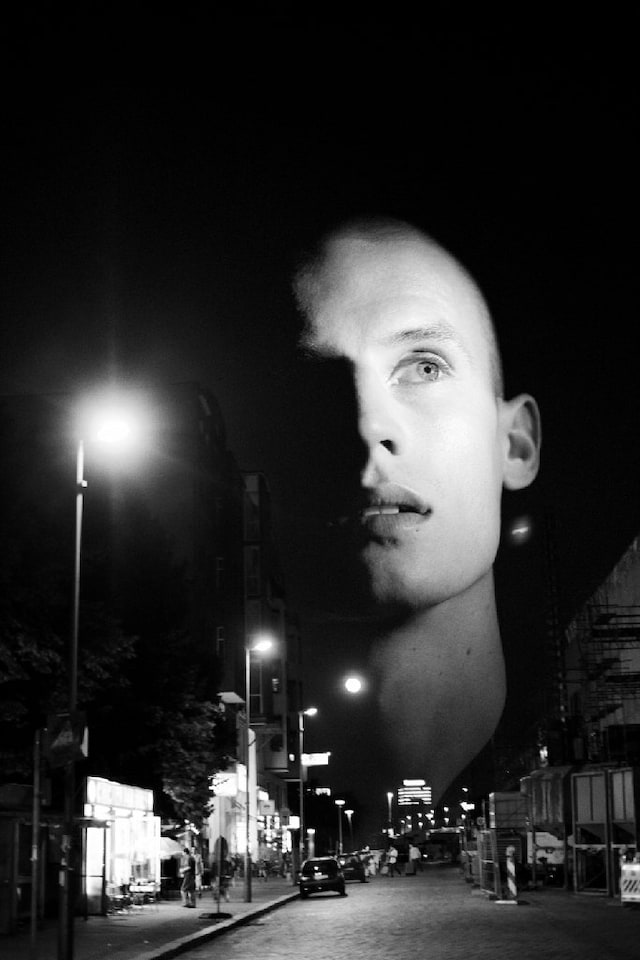 Photo by Benjamin Alexander Huseby 11