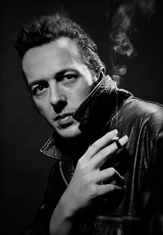 Joe Strummer, 1989 © Steve Double 0