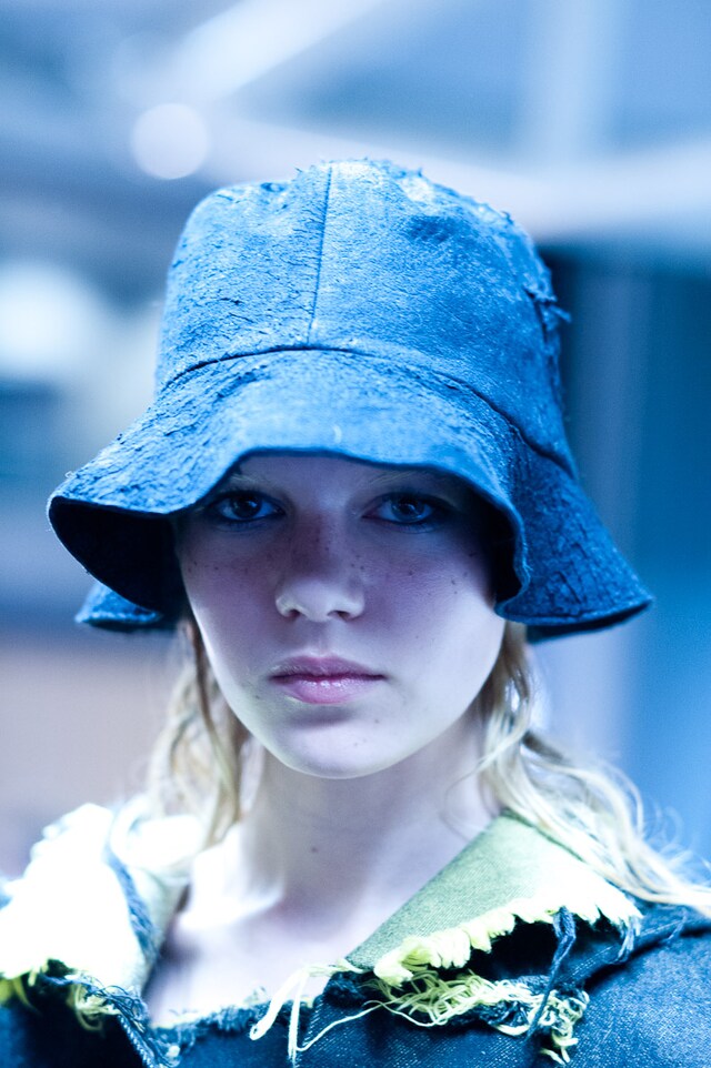 Image 0