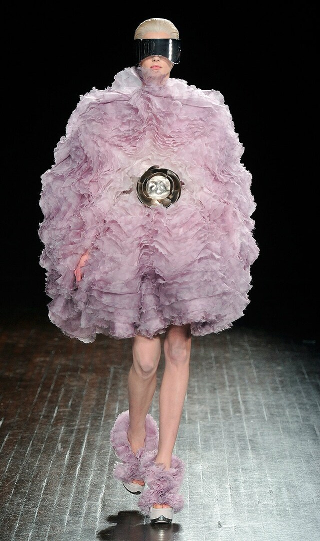 Alexander McQueen Womenswear A/W12 1