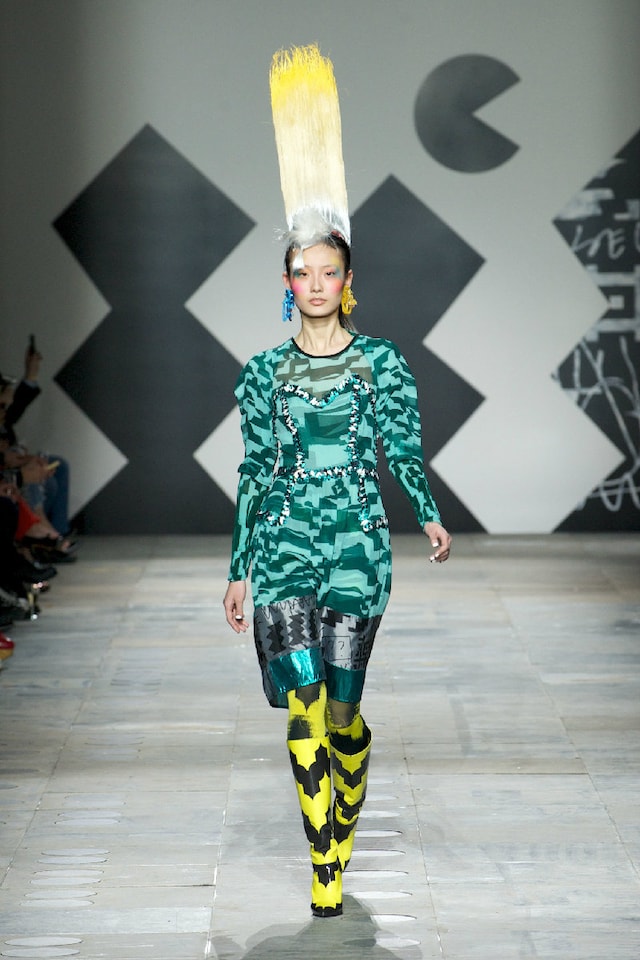 Head piece by Nasir Mazhar for Louise Gray Womensw 6