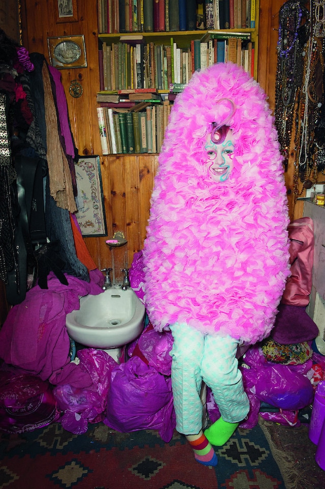 Naddy Sane, &#39;fashionista socialite extraordinaire&#39; 0