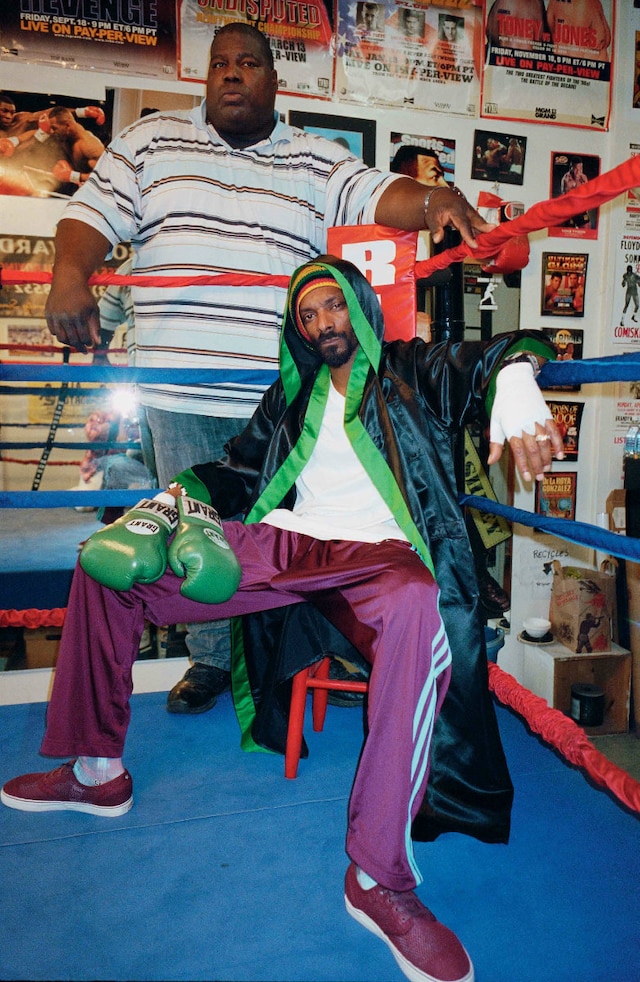 Satin boxing robe by EVERLAST; t-shirt by G-STAR; 1