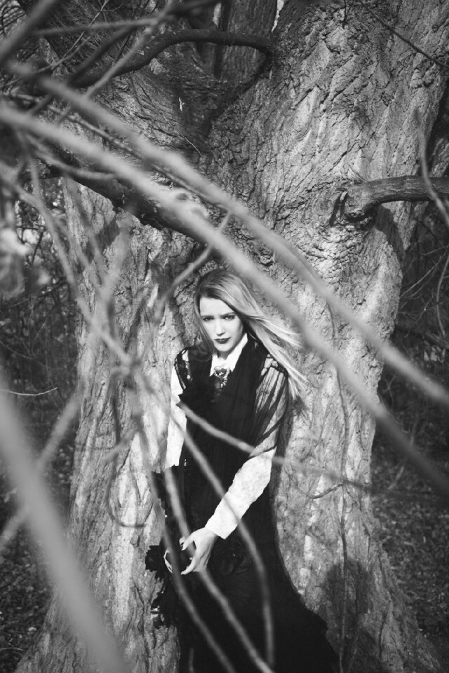 Sorcha O'Raghallaigh photographed by Hugo Yangüela 5
