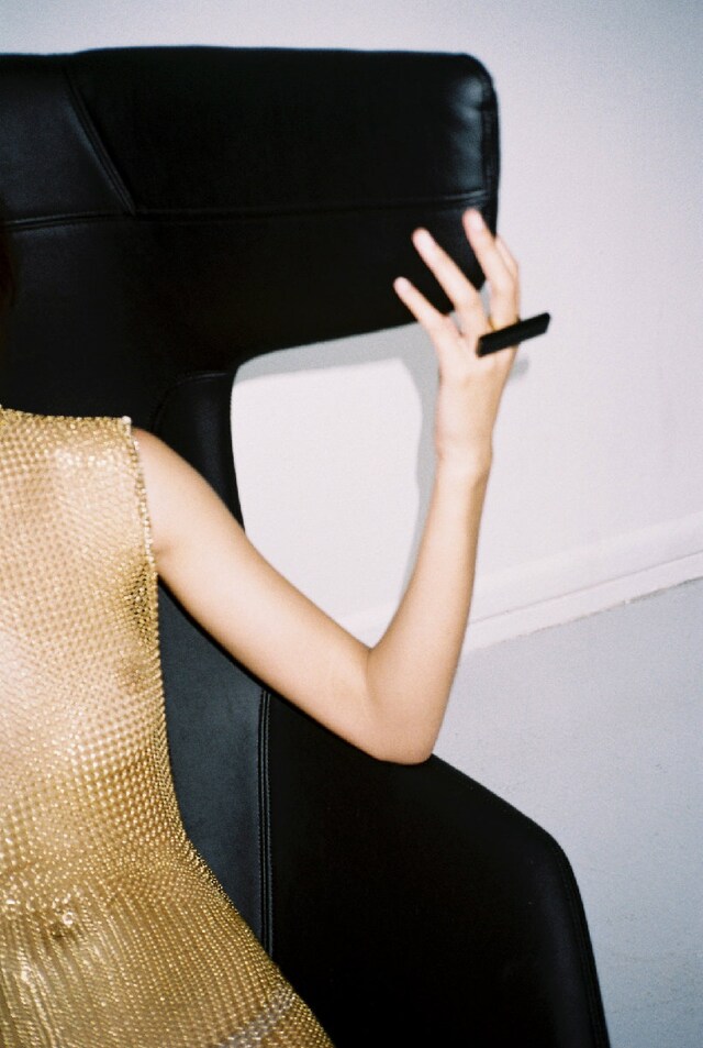 Image 0