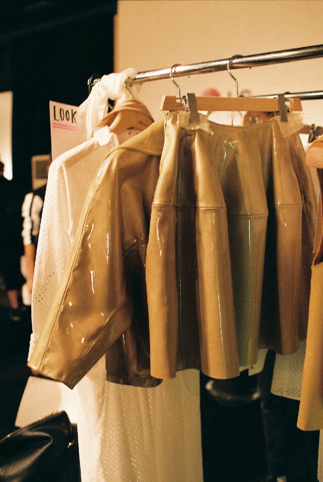 Image 0