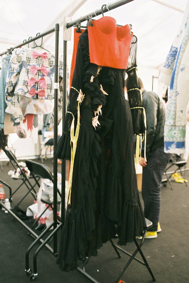 Image 0