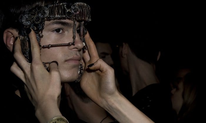 Backstage at Komakino S/S 10 show.