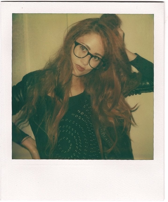 Pandora, Tank Magazine 9
