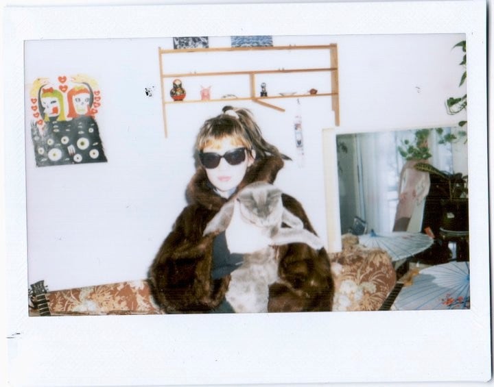 Grimes and her cat Vladimir Poutine 9