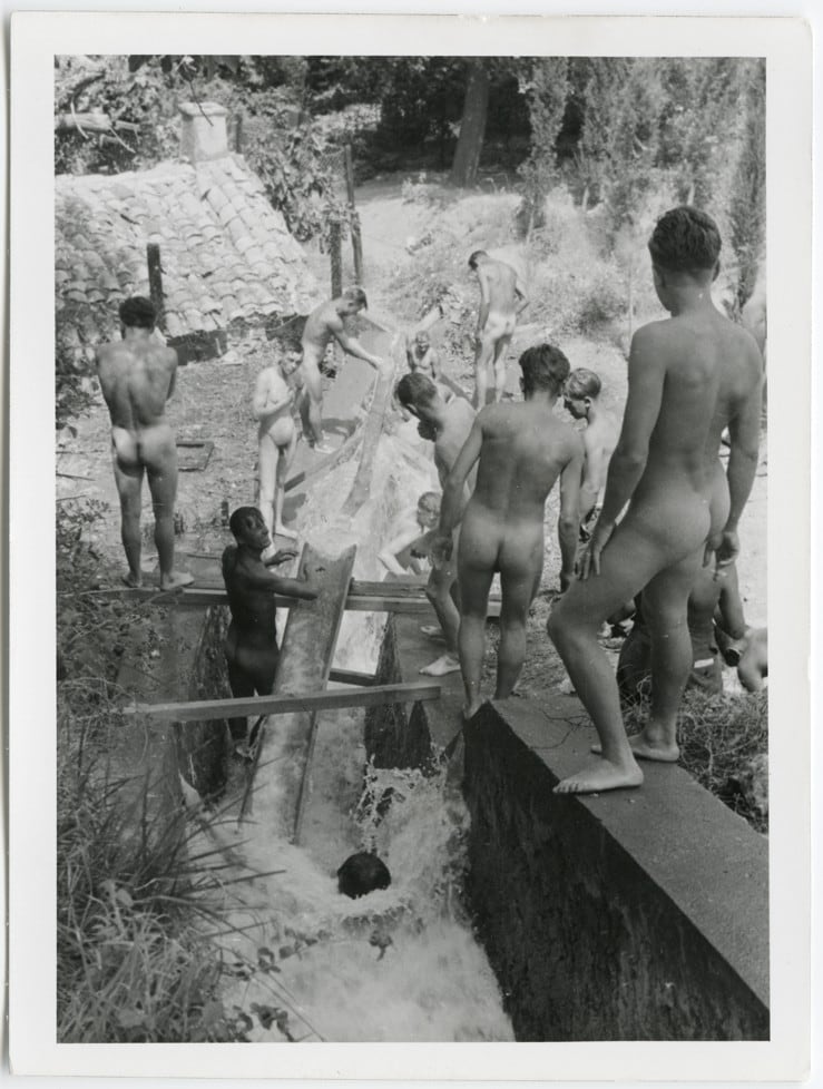 Naked Soldiers - My Buddy 2
