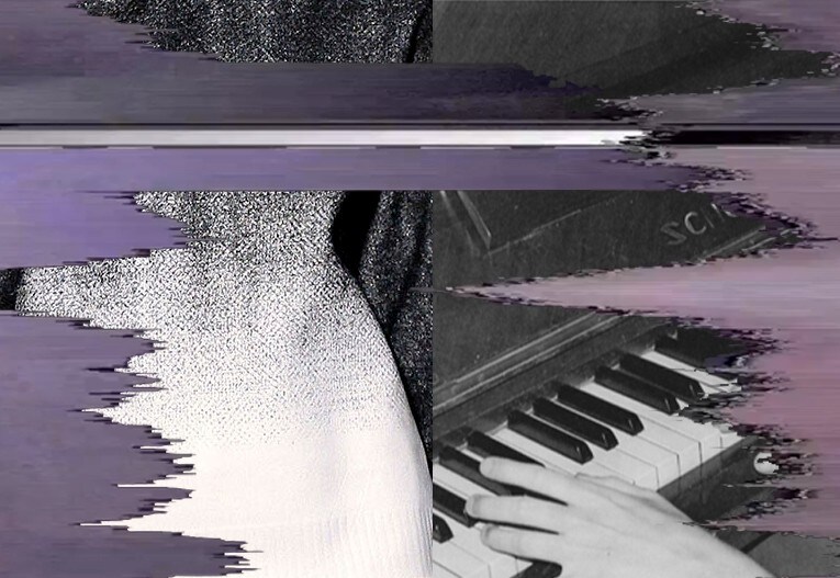 3 fade piano w screen glitch