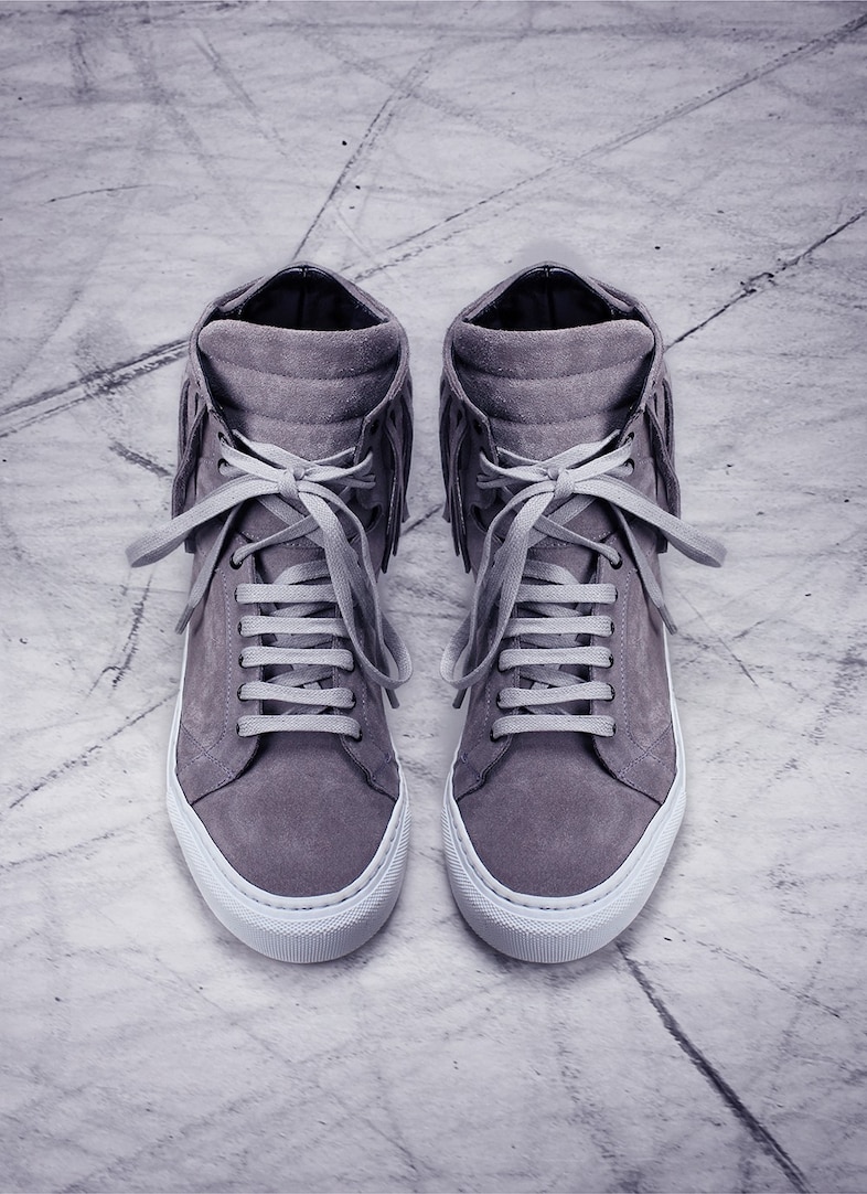 calcuta-grey-face