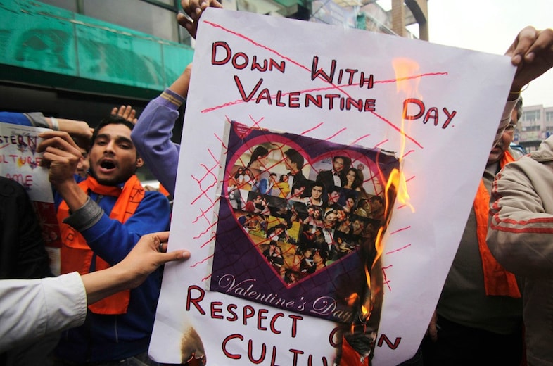 valentines-day-protests1