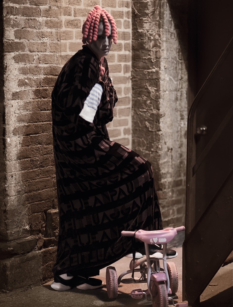 DSTEINER_DAZED_04_CMYK_FOGRA39L_web 12