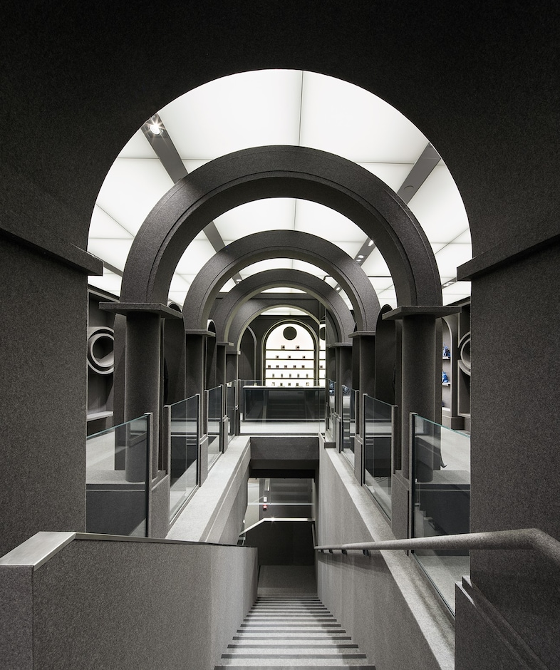 Viktor &amp; Rolf flagship store 1