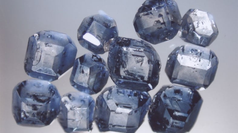 2 - diamonds made from human ashes 2