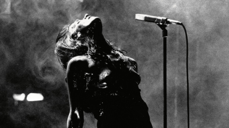 Satan&#39;s diva - Diamanda Gal&#225;s, 1991 - Ebet Roberts