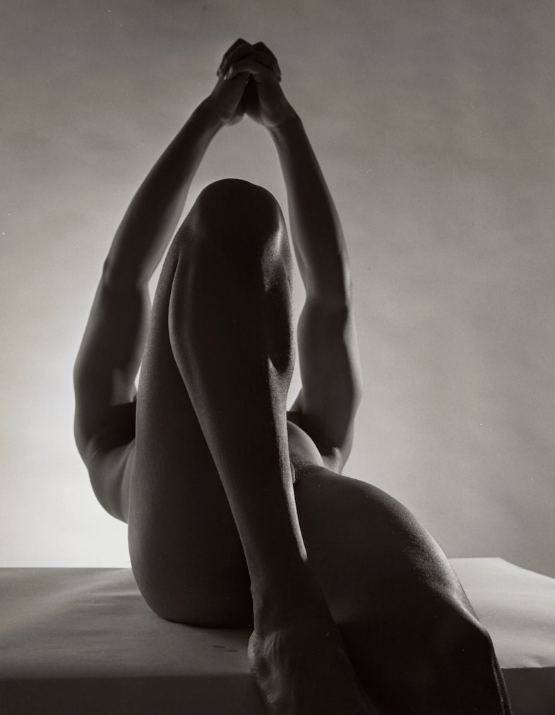 9._Male_Nude_1952__Conde_Nast_Horst_Estate 8