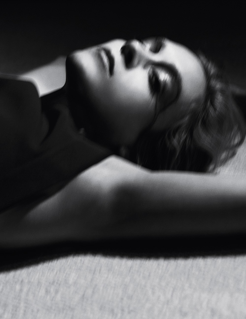 Falling for Chlo&#235; editorial, Dazed 12