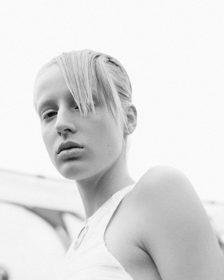 Backstage at Kenzo SS15 Dazed 14