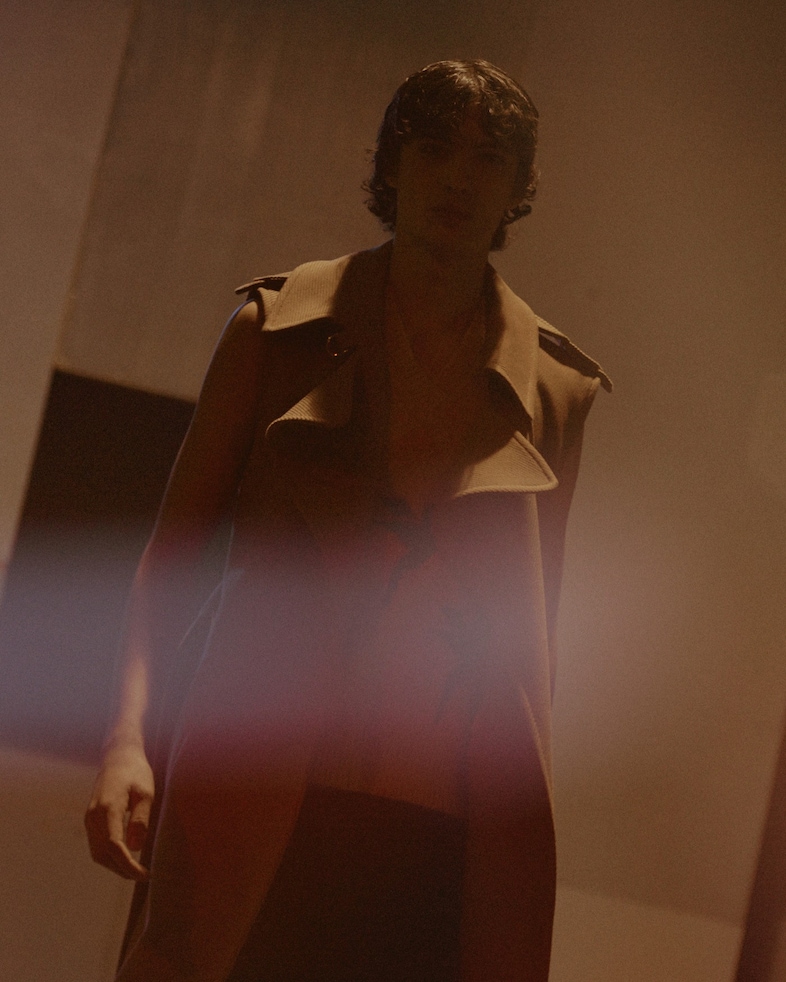 Raf Simons AW15 Sleeveless Camel Trench V-neck Jumper 18