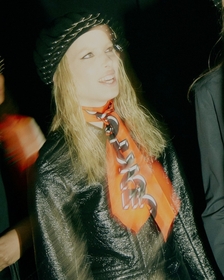 Marc by Marc Jacobs AW15, womenswear, Print Red Scarf, Beret 20