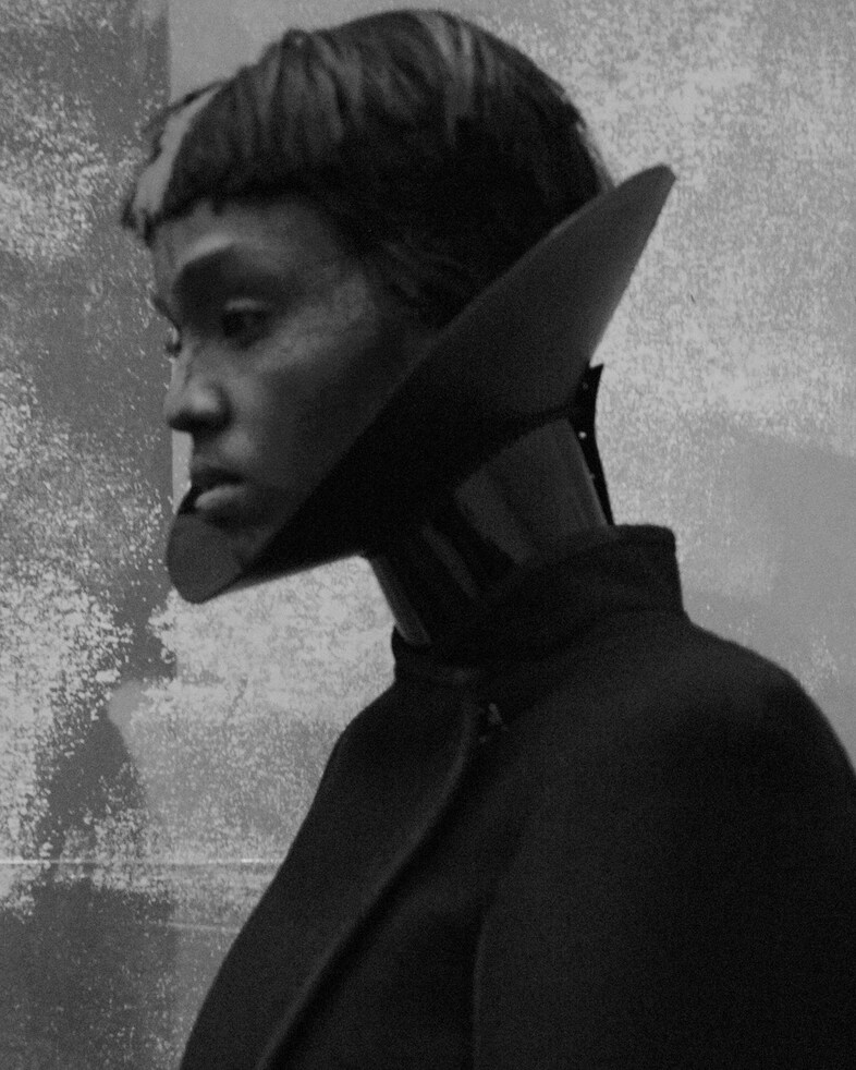 Gareth Pugh AW15, Britannia, Saint George&#39;s Cross, Collar 26