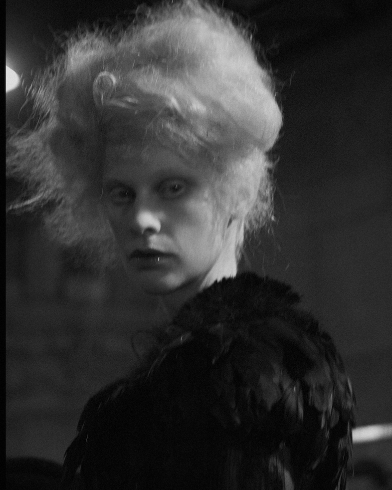 Alexander McQueen AW15 Dazed womenswear Black Feathers 12