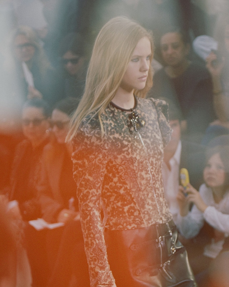 Louis Vuitton AW15 Dazed runway womenswear embroidery 6