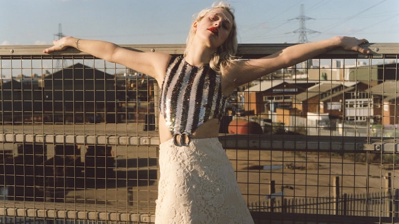 Harriet Verney, Dazed Digital