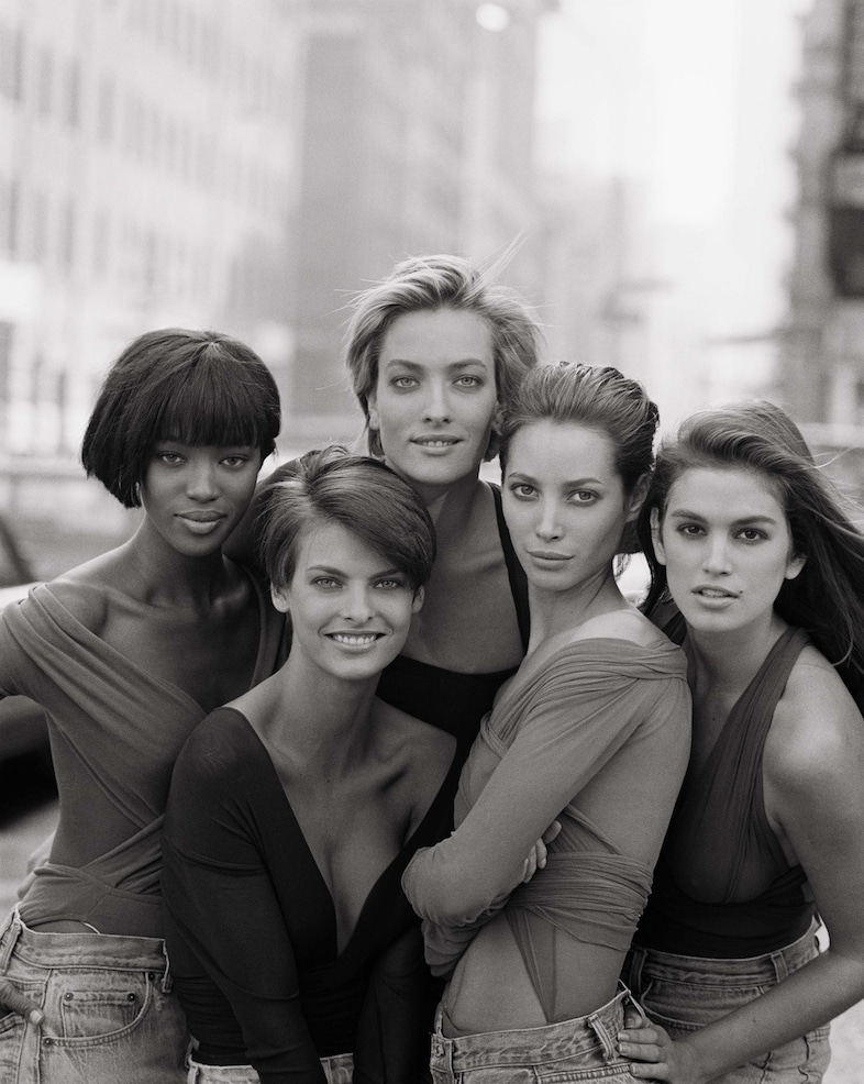 Linda Evangelista cult fashion moments 90s runway 14