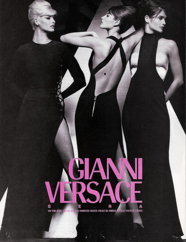 Linda Evangelista cult fashion moments 90s runway 18