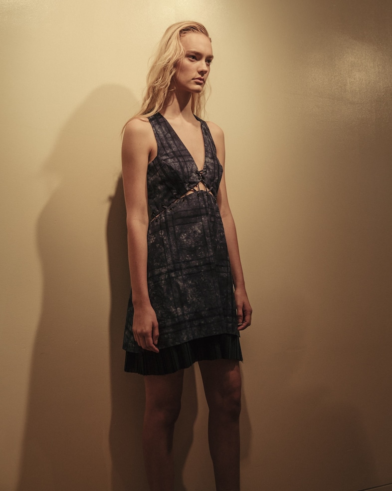Thakoon SS16 Backstage womenswear Evan Schreiber 3