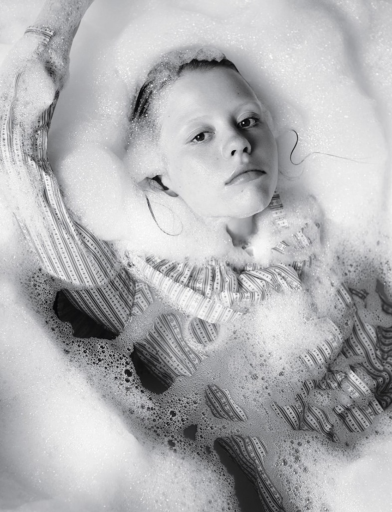 Mia_Goth_113_402_web 13