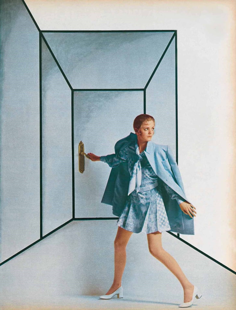6_Helmut Newton, Dior, Elle 1969_copyright Helmut 4